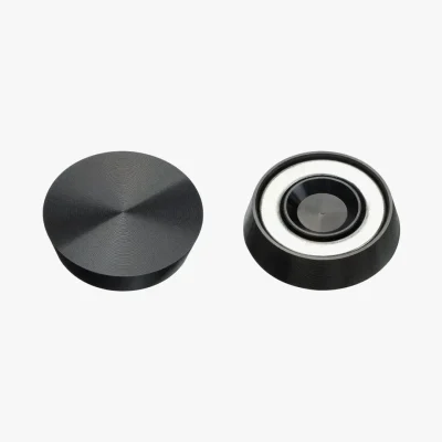 Exposure CD retaining puck