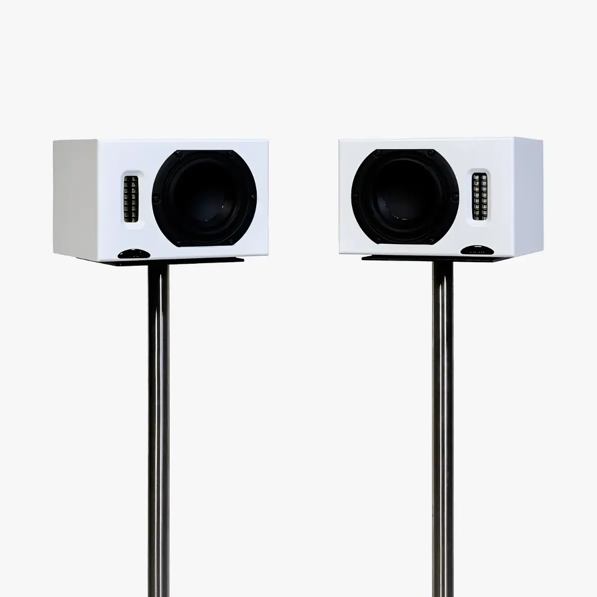 Neat Iota II speakers