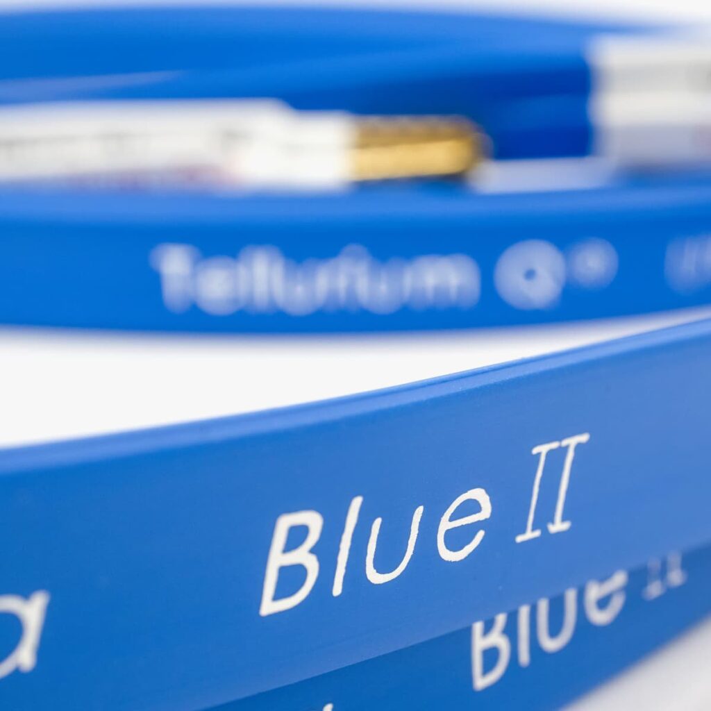 Tellurium Q Ultra Blue II speaker cables