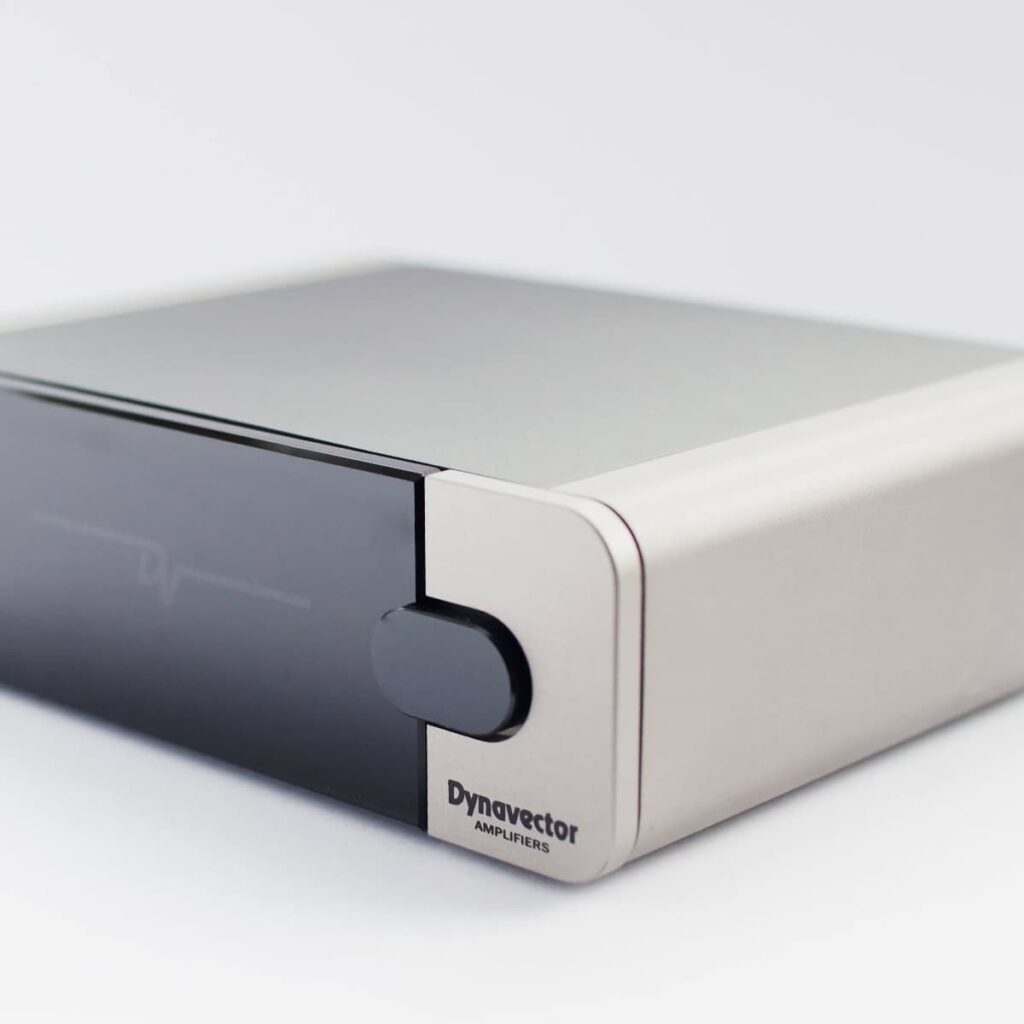 Dynavector P75 Mk4 phono stage