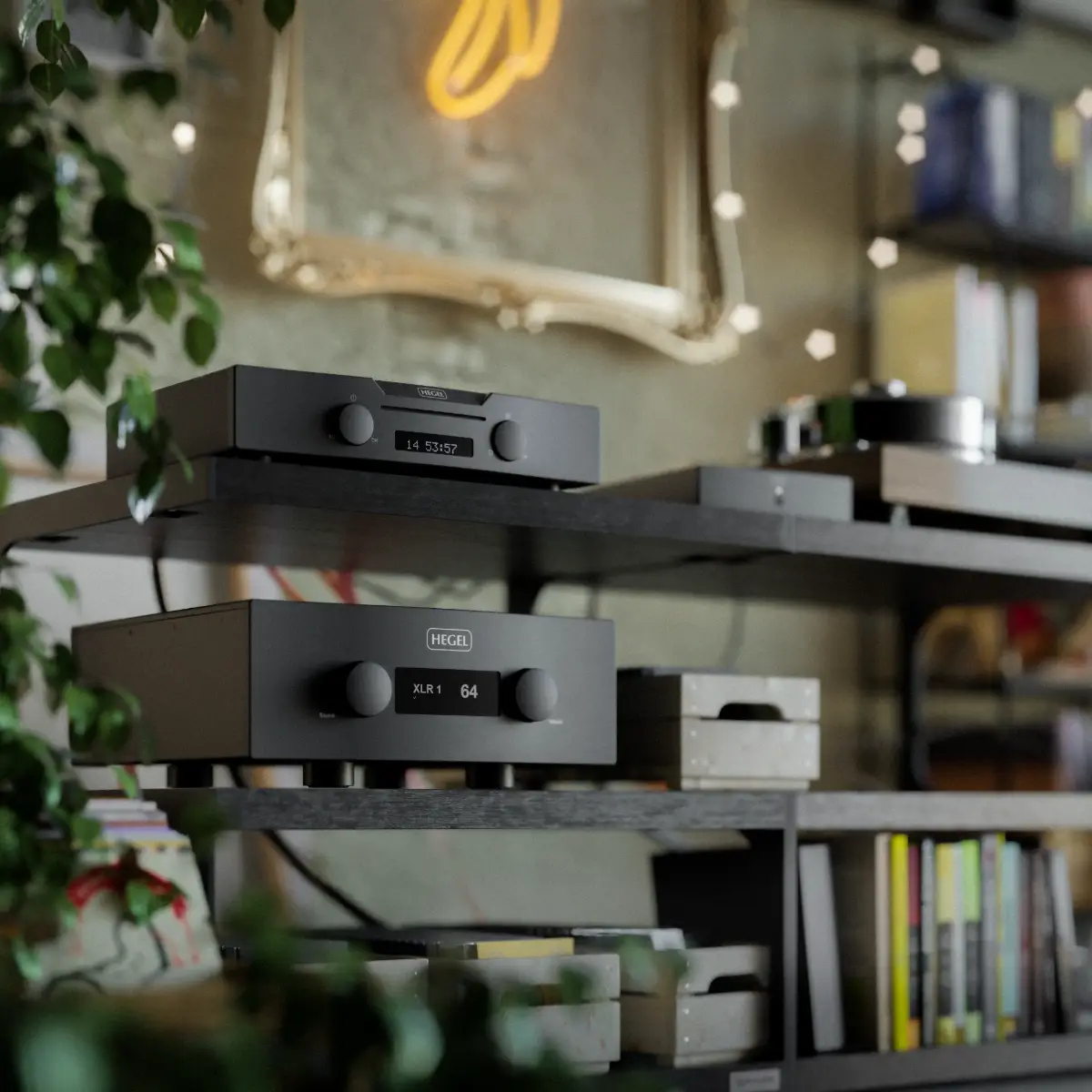 Hegel H600 streaming integrated amplifier with Viking CD player and V10 phono stage