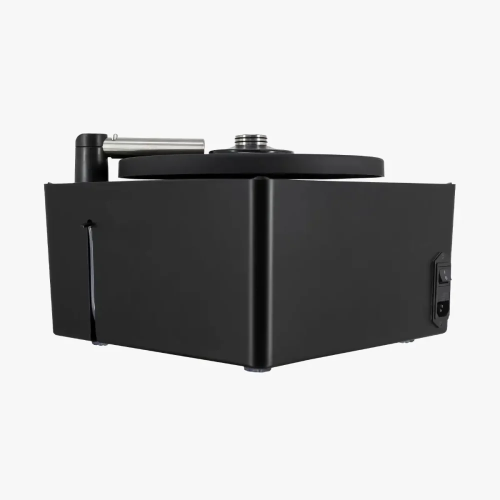 Okki Nokki One record cleaning machine