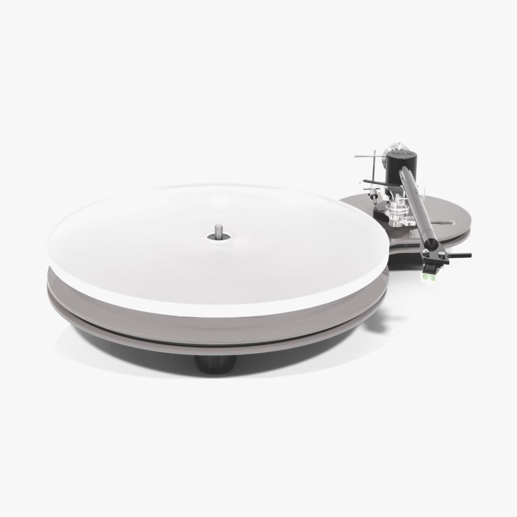Edward Audio TT3 Carbon turntable