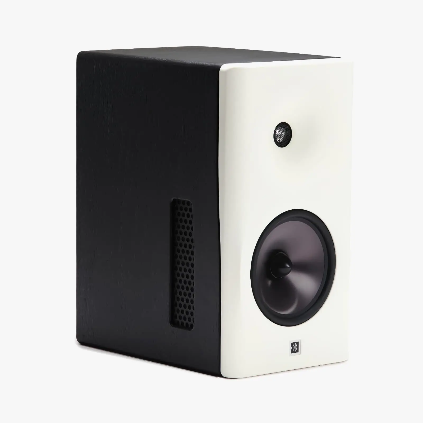 Dutch & Dutch 8c active speaker in black oak with white front baffle