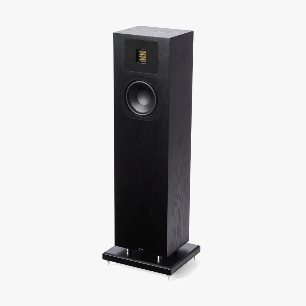Neat Mystique Classic speakers in black oak