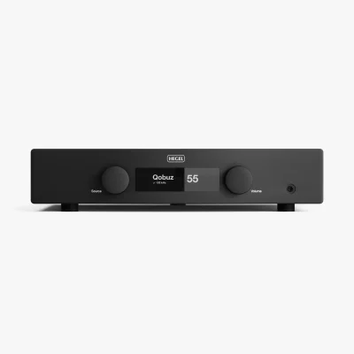 Hegel H150 streaming integrated amplifier in black finish