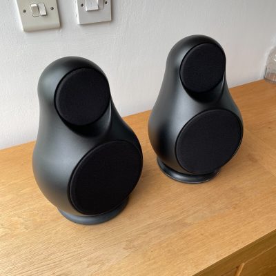Jern 11 standmount speakers