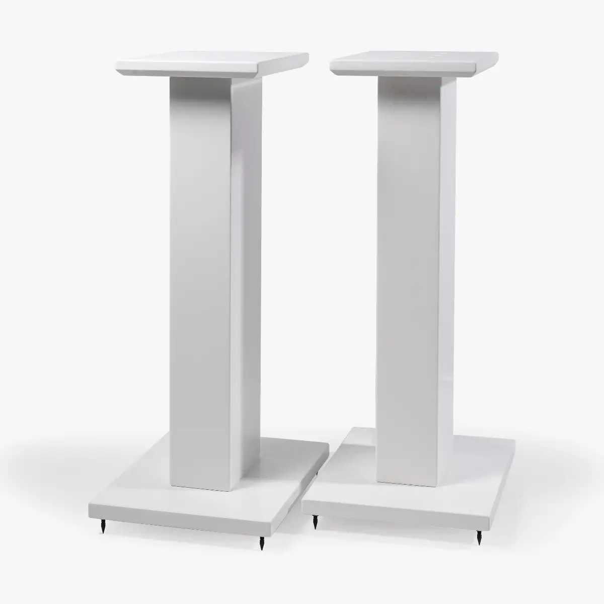 D'Von Audio speaker stands in white finish