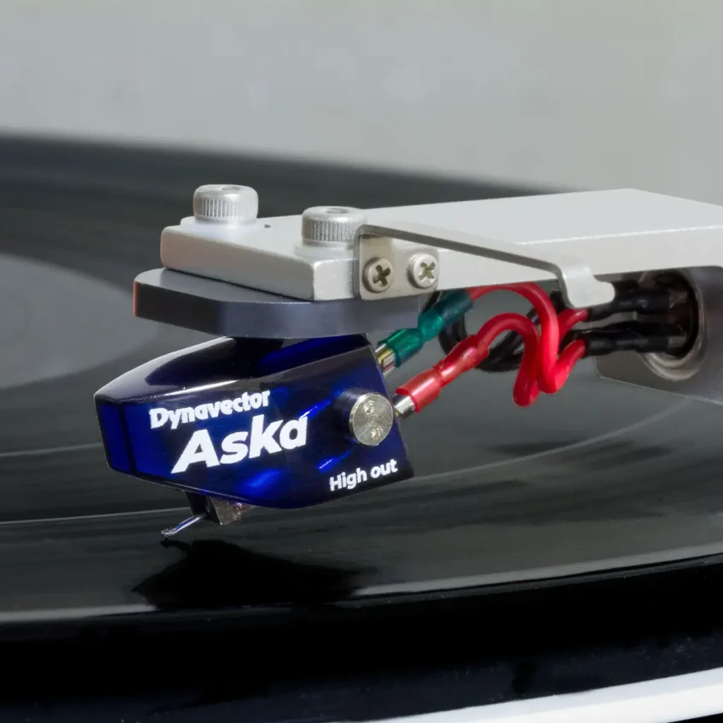Dynavector Aska high output moving coil cartridge